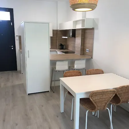 Bajo Puerta De Oriente Apartmán