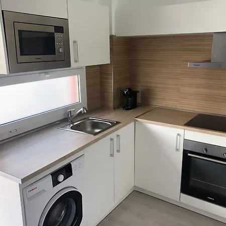 Bajo Puerta De Oriente Apartmán *