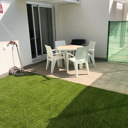 Apartmán Bajo Puerta De Oriente *